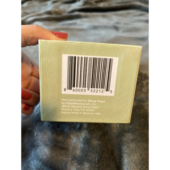 Darya Hope daily gel cleanser - Picture 5 of 6